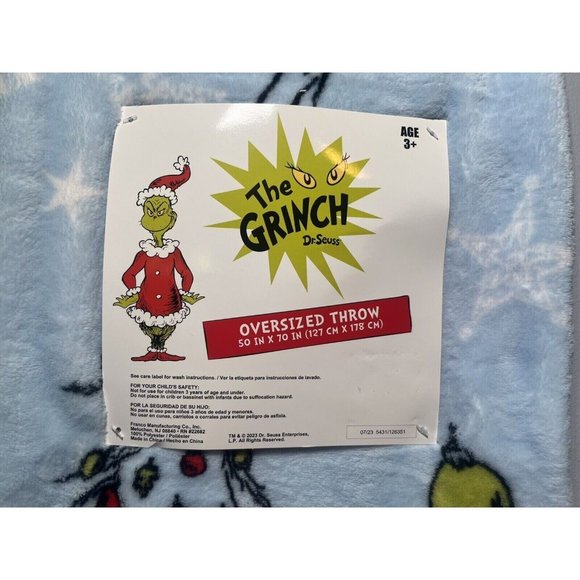 The Grinch Christmas Oversized 50x70 Ultra Soft Throw Blanket NWT TikTok Viral - Picture 5 of 5